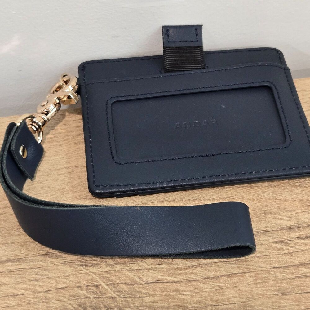 NEW Andar The Denner Wristlet Leather Wallet Navy ID Card Pull‎ Minimalist RFID
